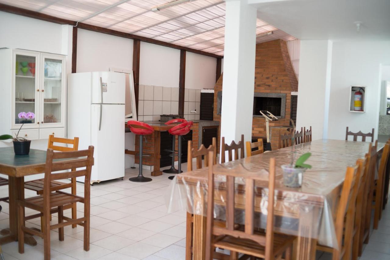 Residencial Larissa Elena Lejlighed Florianópolis Eksteriør billede
